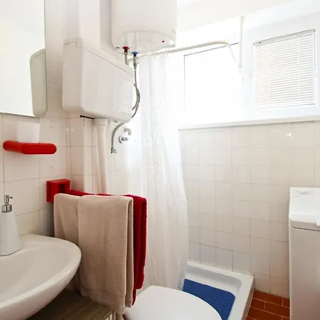 Fuer 3 Personen Ca 36 Qm In Fazana, Istrien Istrische Riviera Apartment *